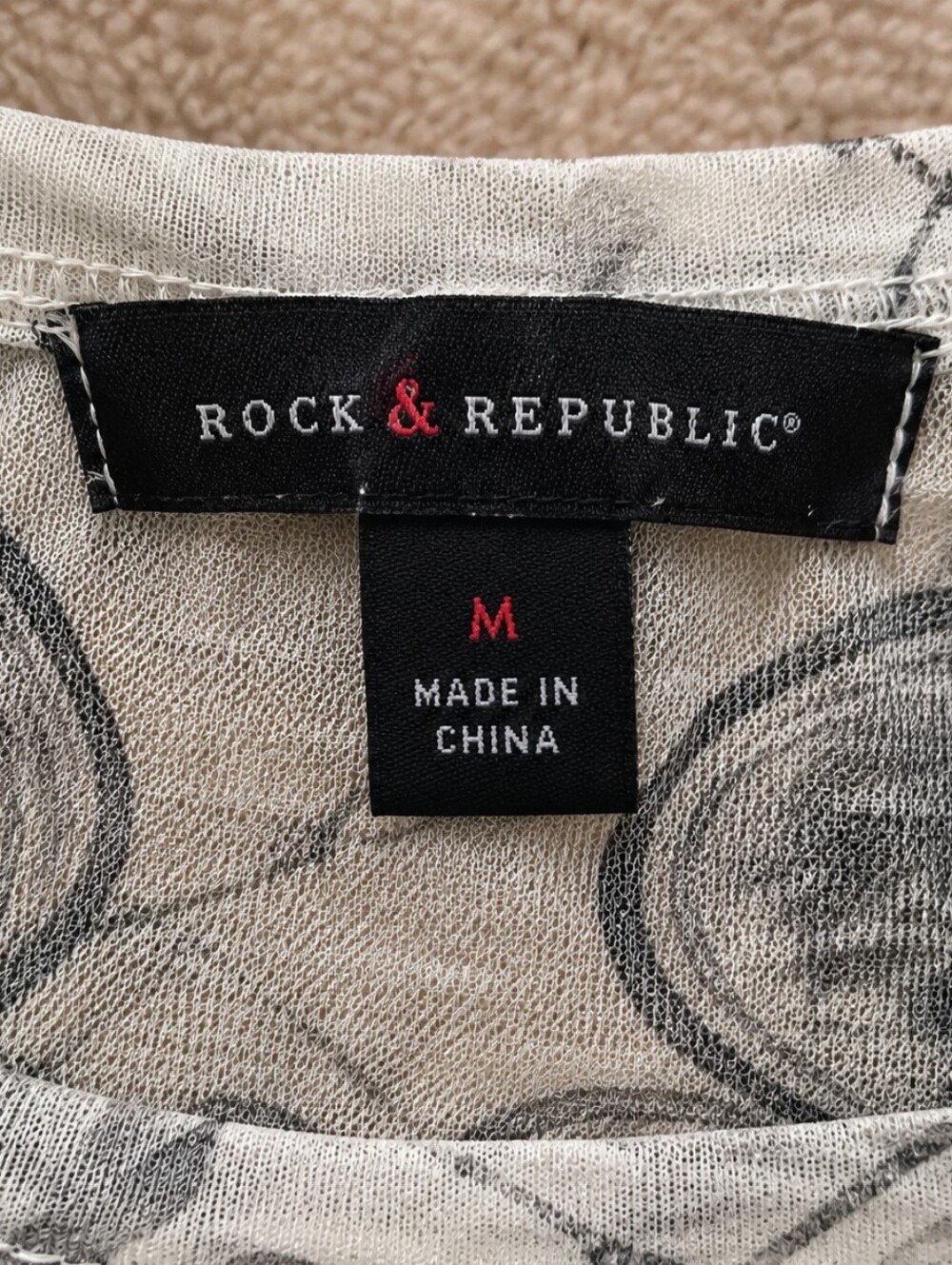 Rock & Republic Sheer Tattoo Shirt MThis is a really cool Rock & Republic sheer - Picture 3 of 3